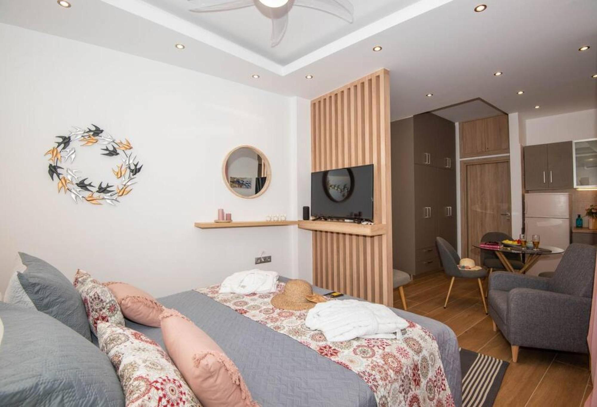 Lovebirds Rethymno Suite エクステリア 写真